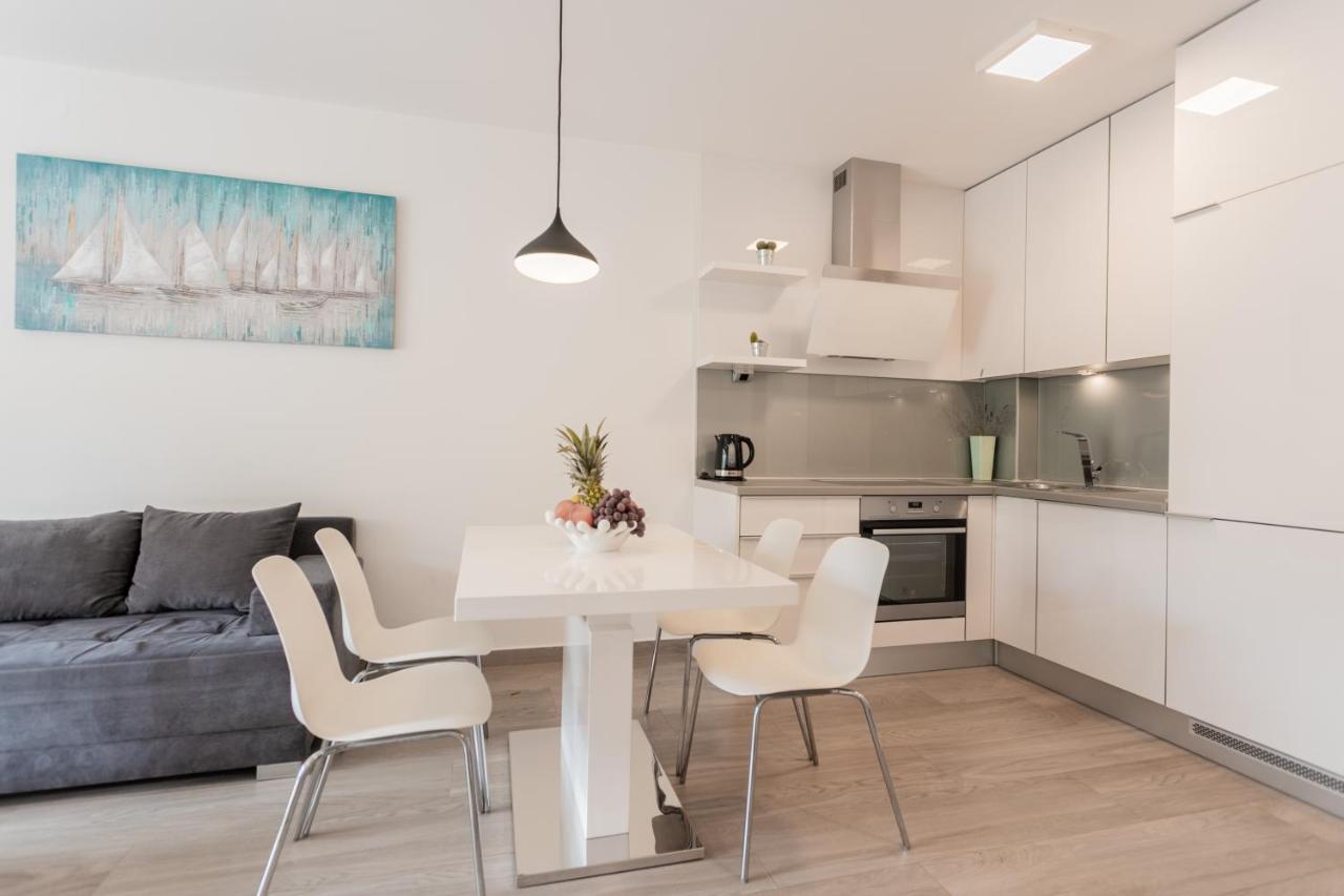 New Modern Apartment "Marjan" Podstrana Eksteriør billede