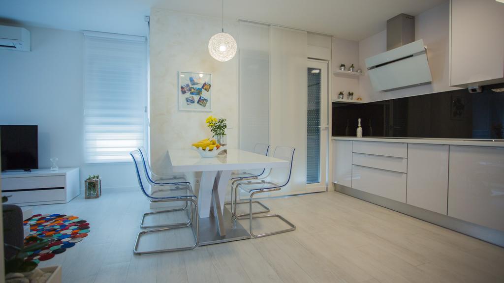 New Modern Apartment "Marjan" Podstrana Eksteriør billede